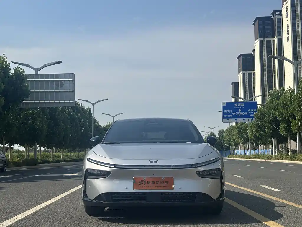 Xpeng P7 + 2024 Max