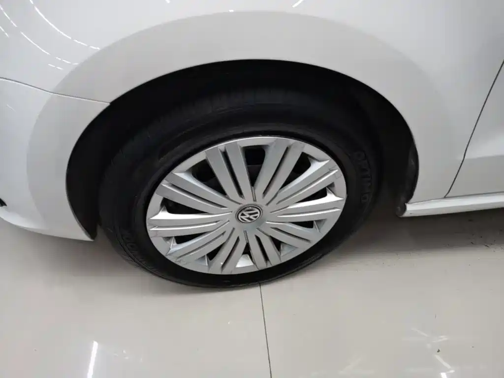 Volkswagen Polo — миниатюра 23