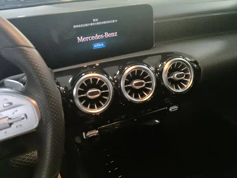 Mercedes-Benz A-Class — миниатюра 12
