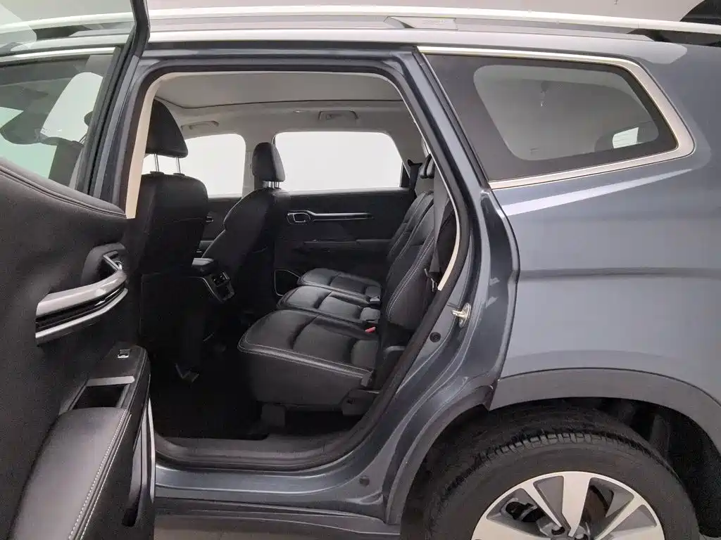 Geely Haoyue — миниатюра 15