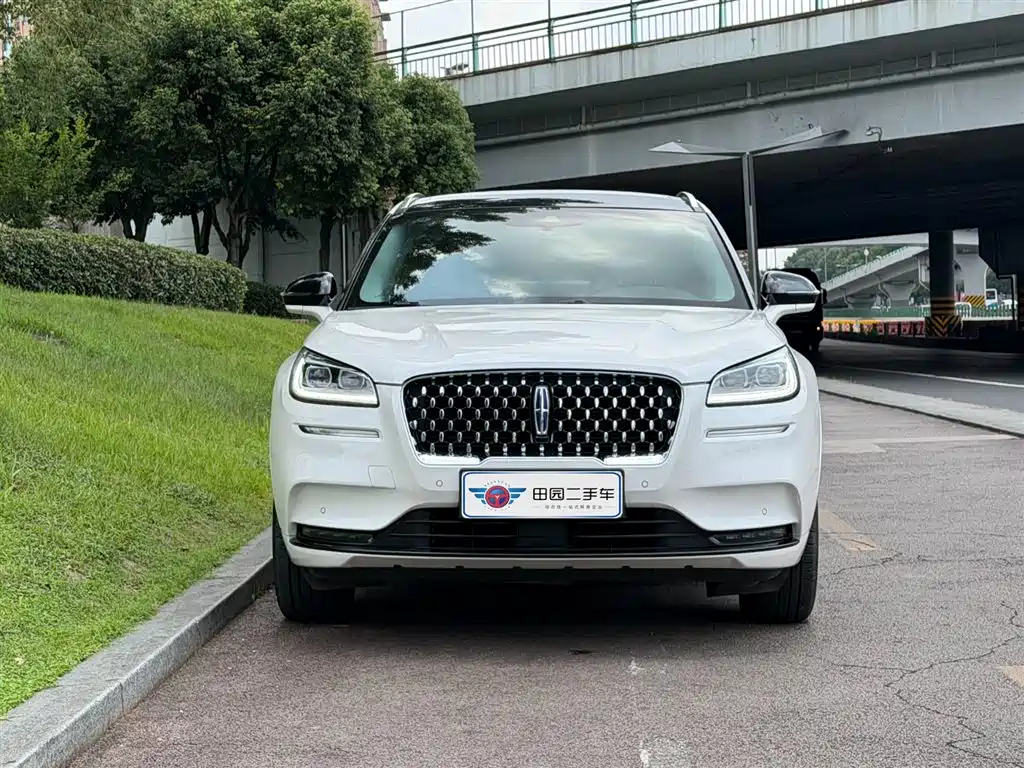 Lincoln Corsair 2021 PHEV e
