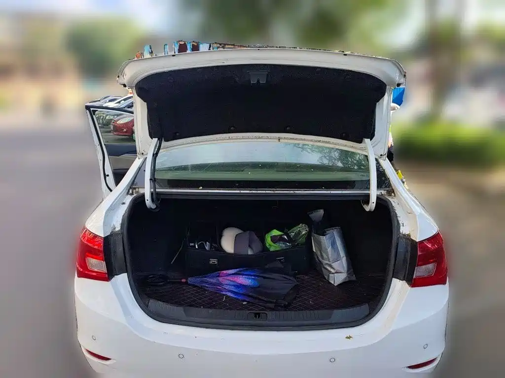 Buick Excelle — миниатюра 20