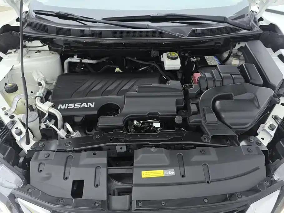 Nissan Qashqai — миниатюра 10