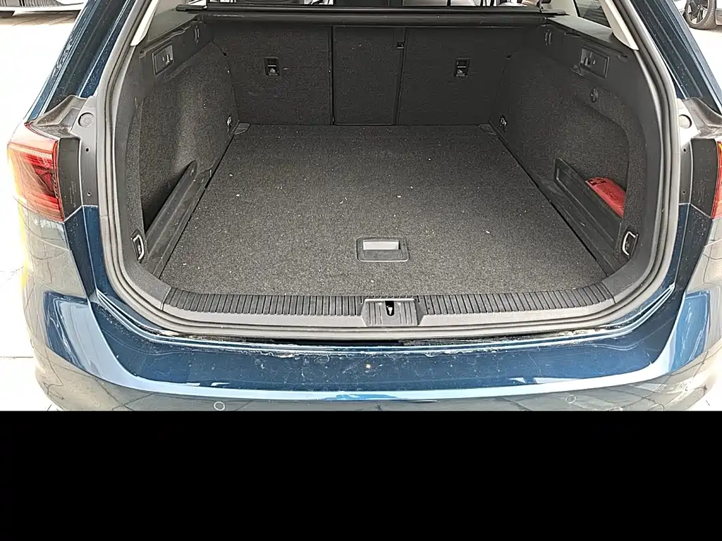 Volkswagen Viloran — миниатюра 8