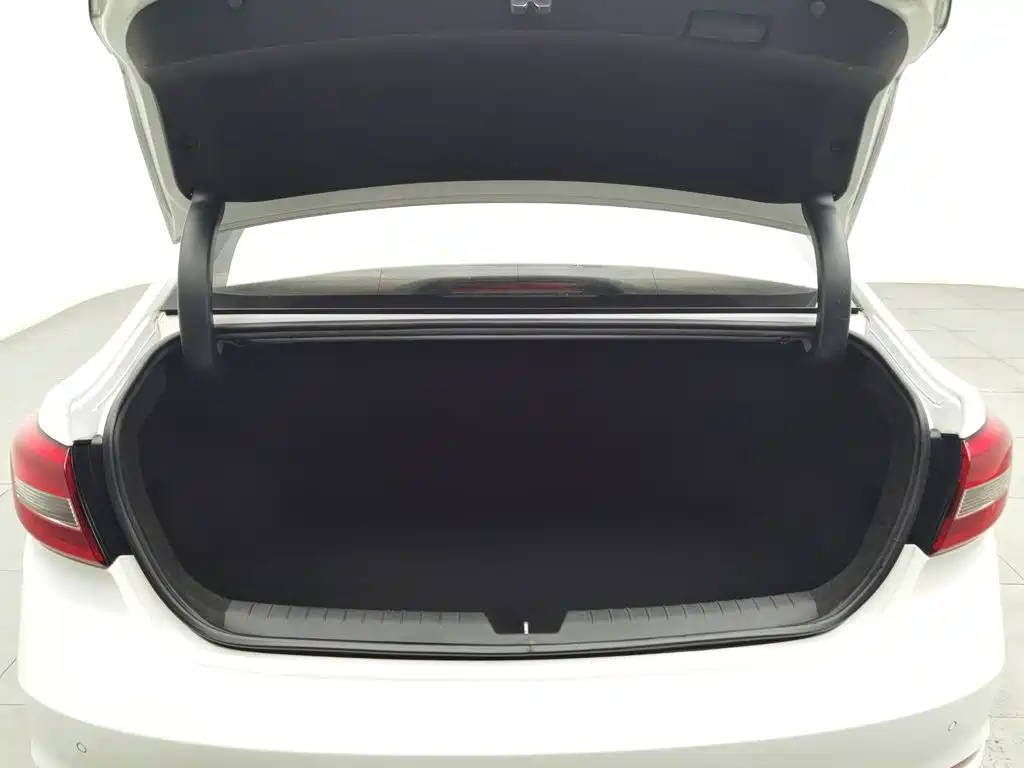 Hyundai Sonata — миниатюра 16
