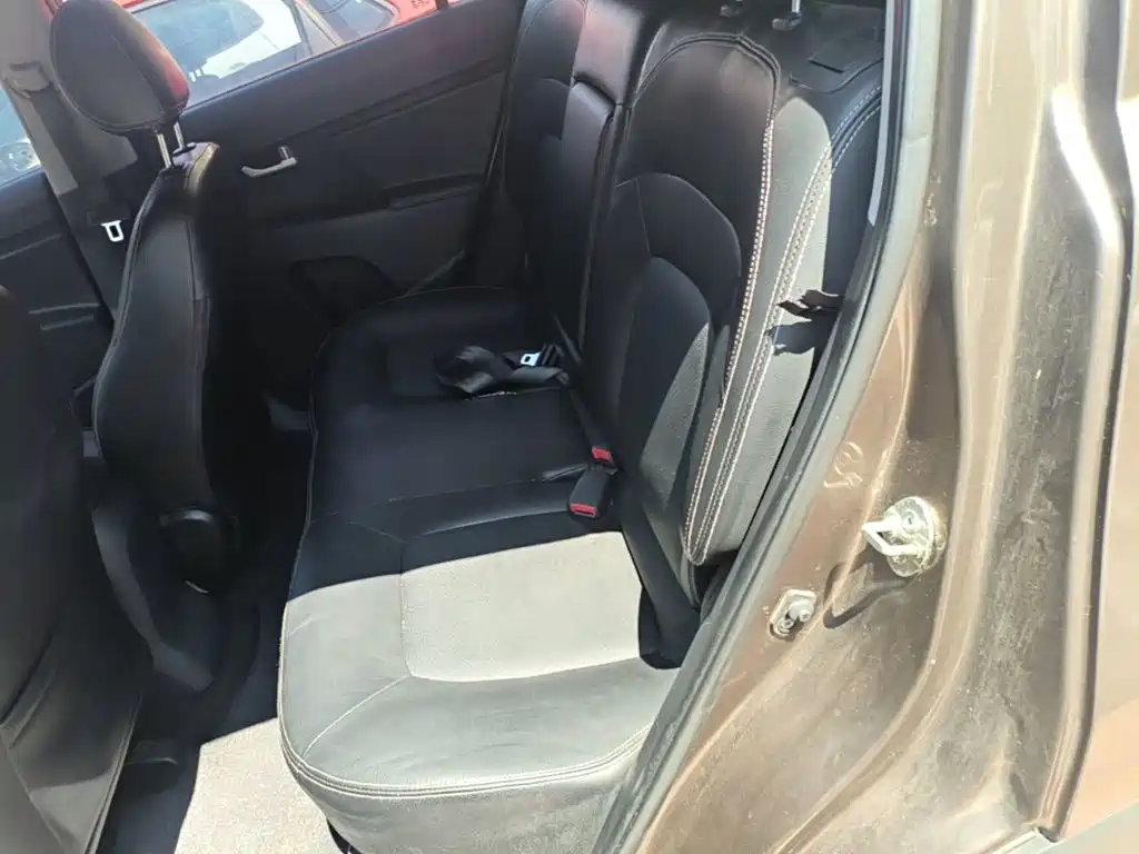 Kia Sportage — миниатюра 17