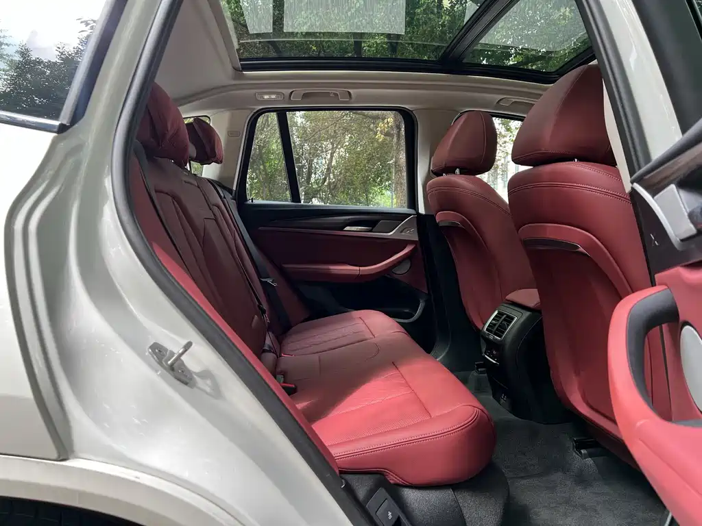 BMW X3 — миниатюра 11