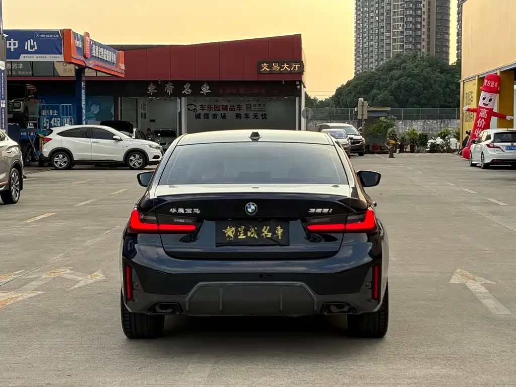 BMW 3 Series — миниатюра 19