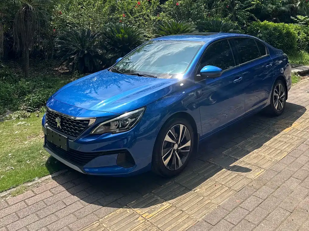 Купить Peugeot 408
