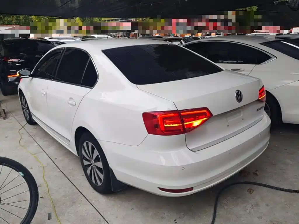 Volkswagen Sagitar — миниатюра 5