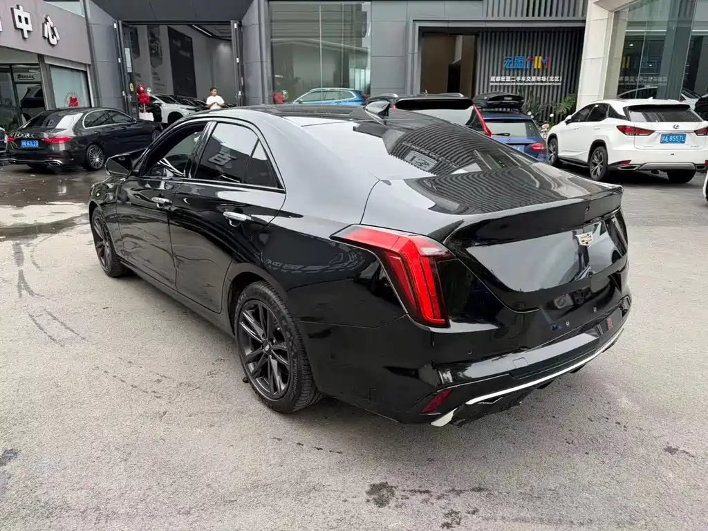 Cadillac CT4 — миниатюра 9