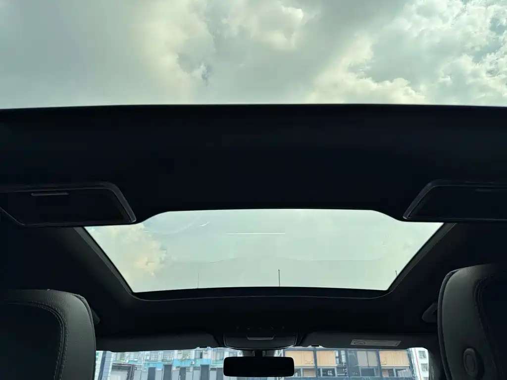 Mercedes-Benz GLC — миниатюра 18