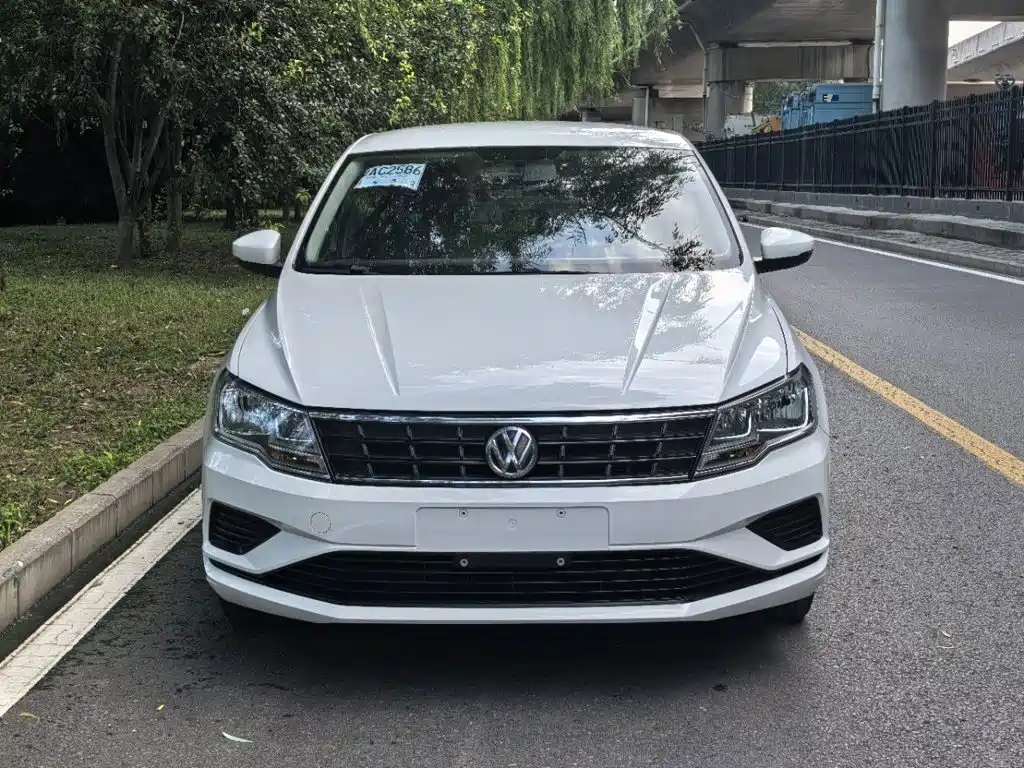 Volkswagen Jetta — миниатюра 3