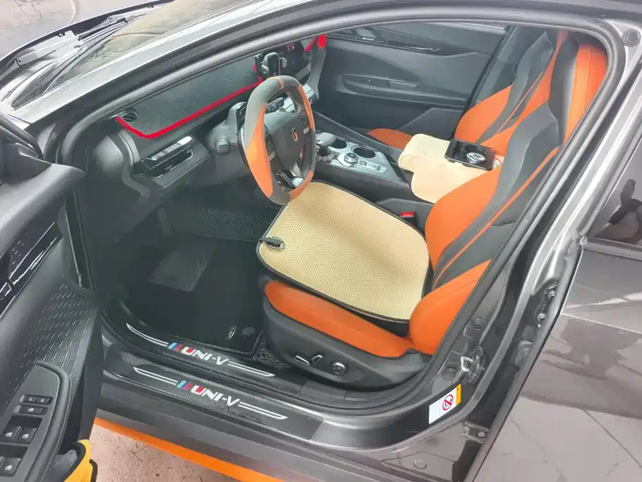 Changan UNI-V — миниатюра 9