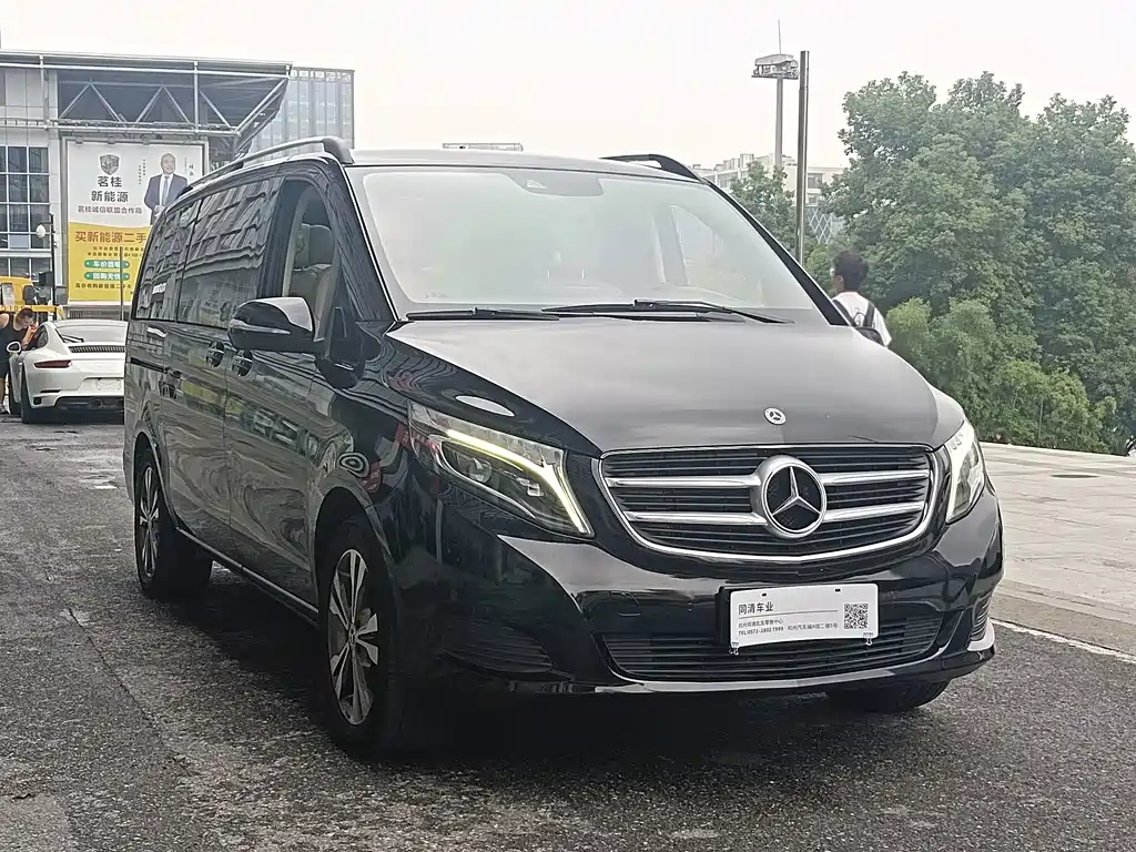Mercedes-Benz V-Class — миниатюра 3