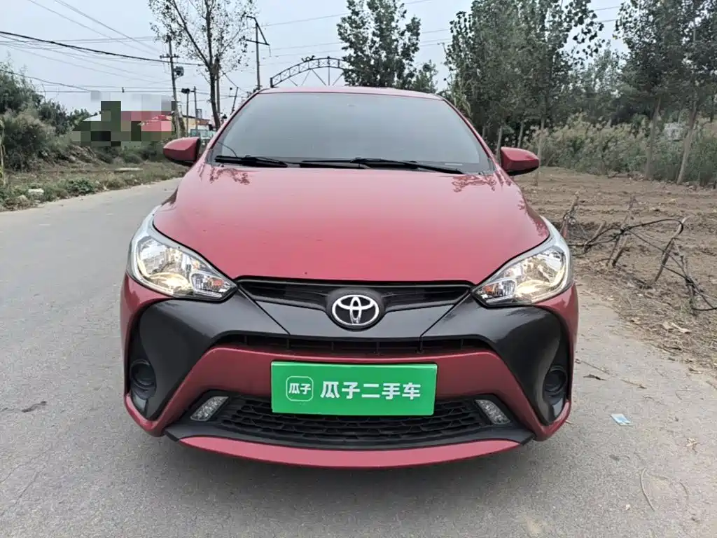 Toyota Yaris L — миниатюра 3