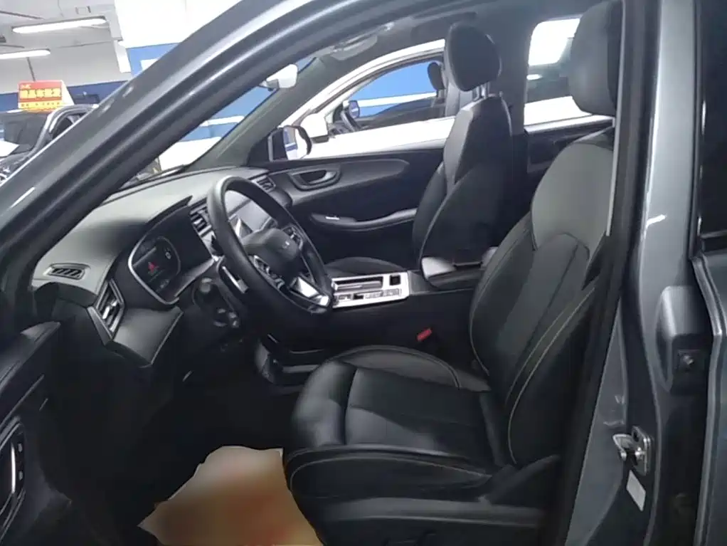 Roewe RX5 New Energy — миниатюра 15