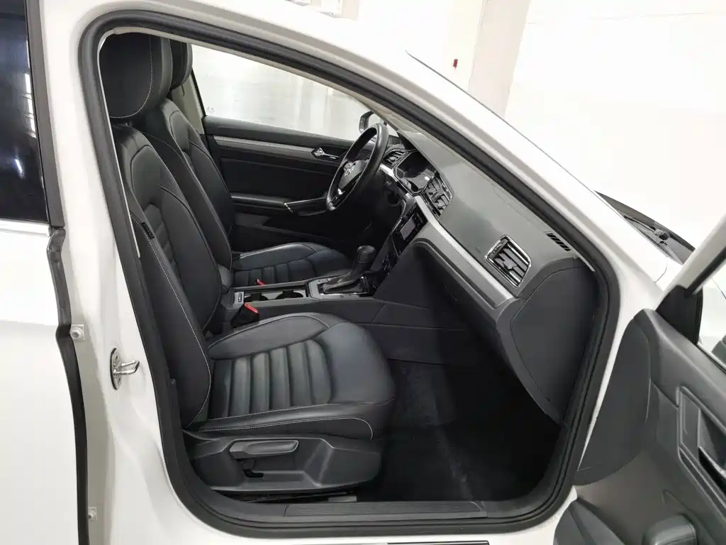 Volkswagen Lamando — миниатюра 23