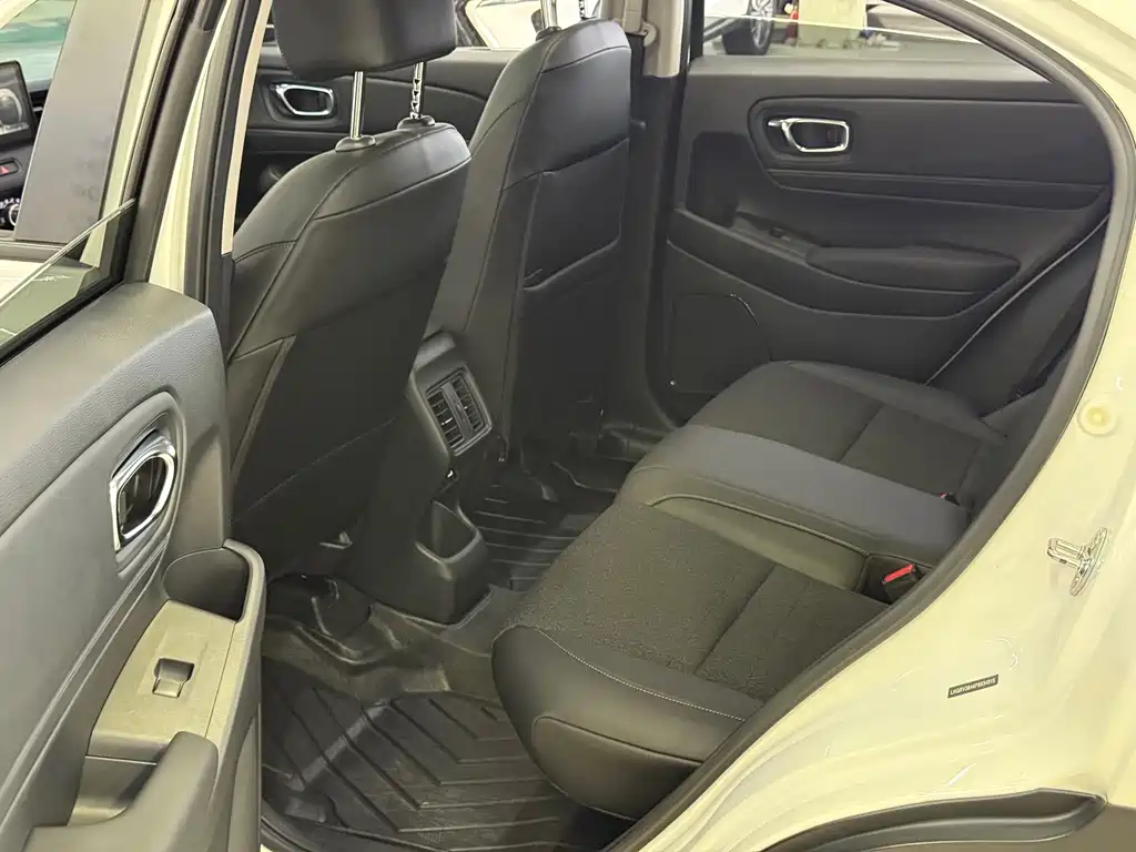 Honda Vezel — миниатюра 10