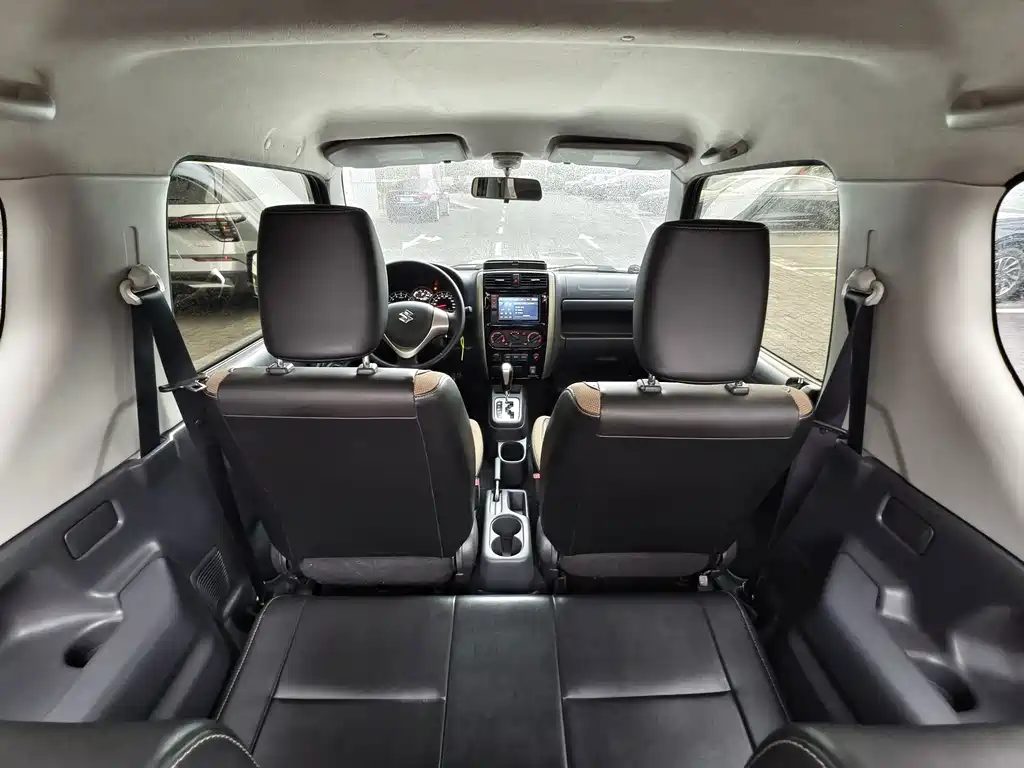 Suzuki Jimny — миниатюра 20