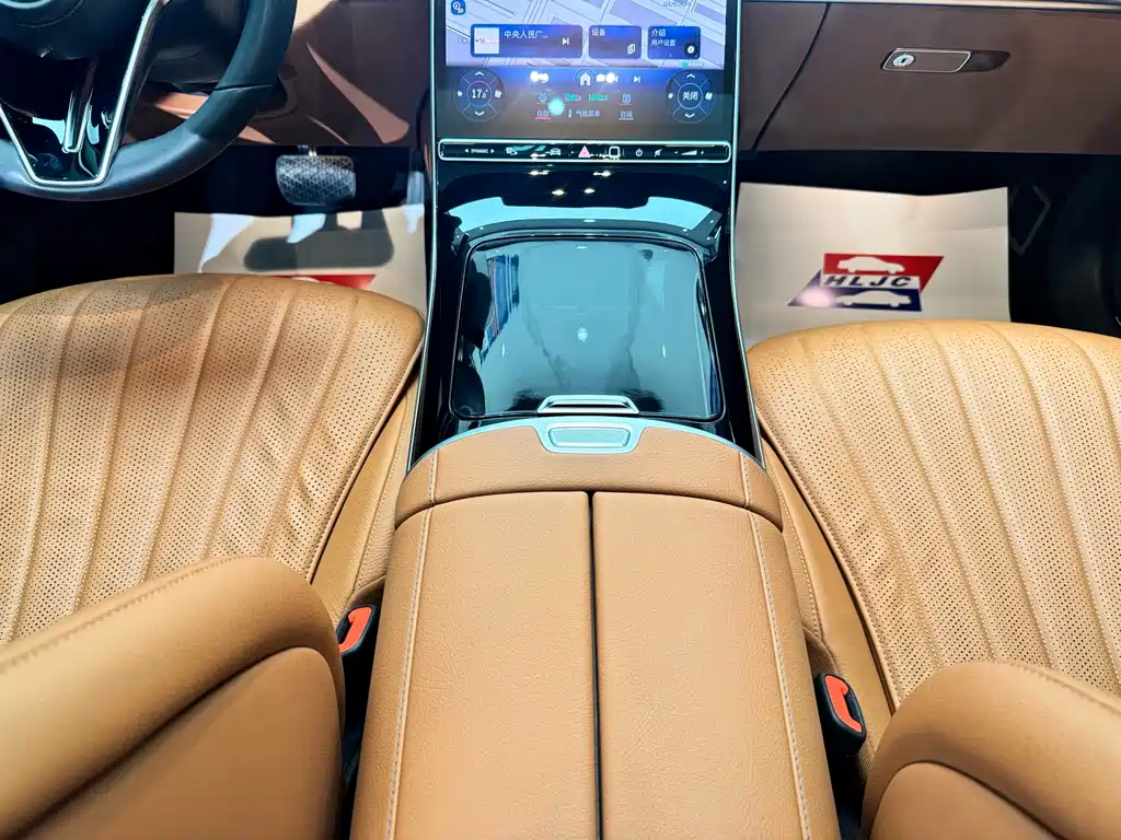 Mercedes-Benz S-Class — миниатюра 12