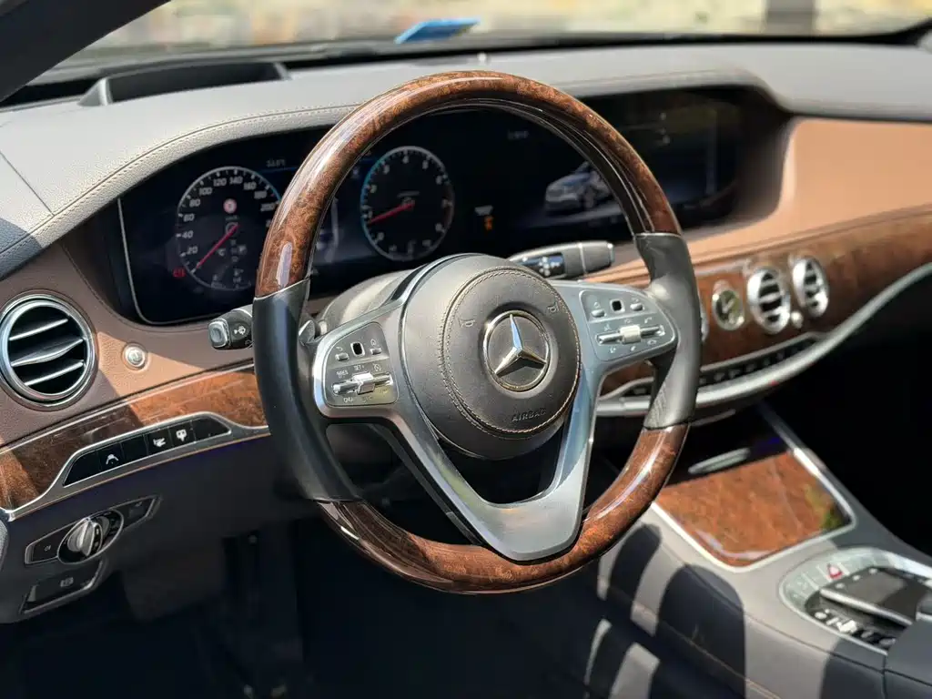 Mercedes-Benz S-Class — миниатюра 5