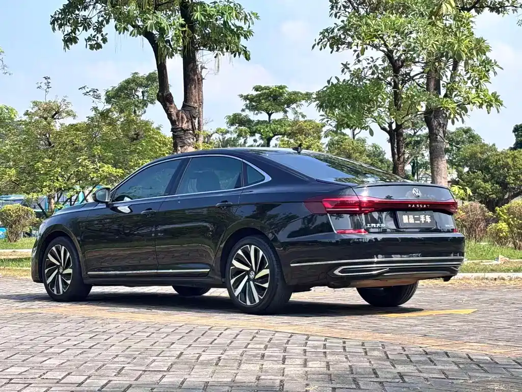 Volkswagen Passat — миниатюра 6