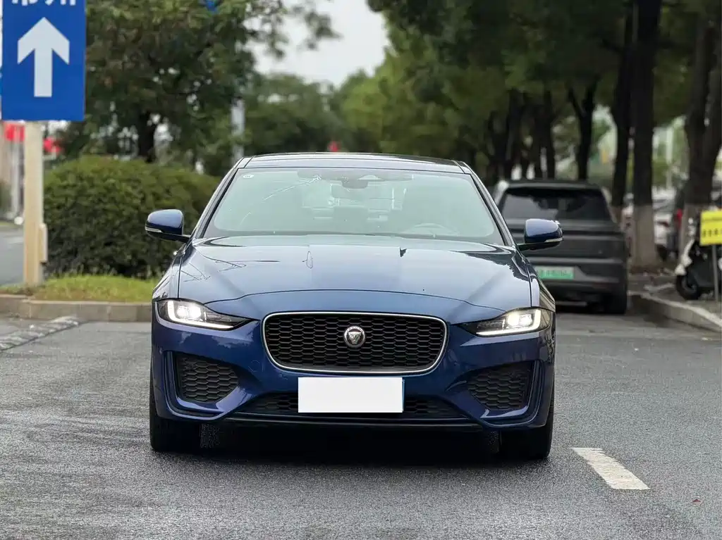 Jaguar XEL — миниатюра 2