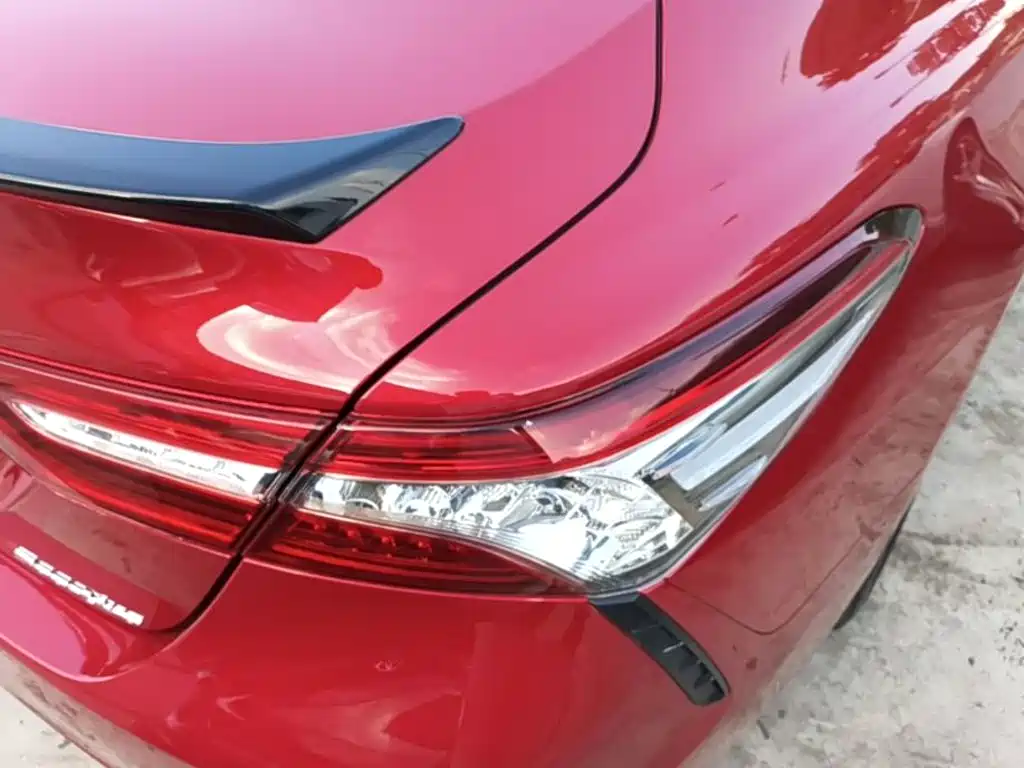 Toyota Camry — миниатюра 8