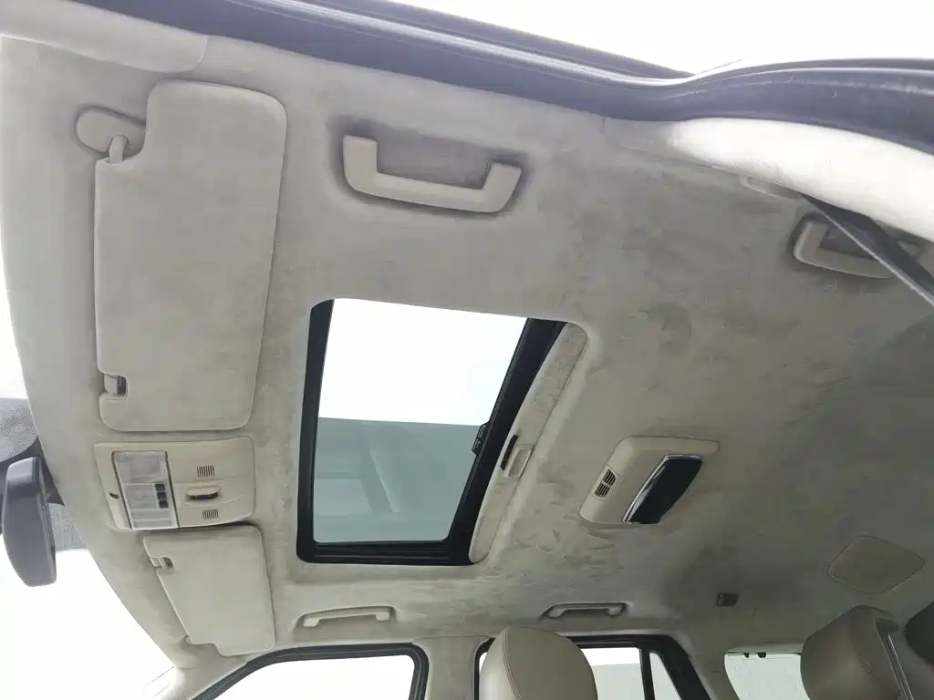 Land Rover Sport — миниатюра 14