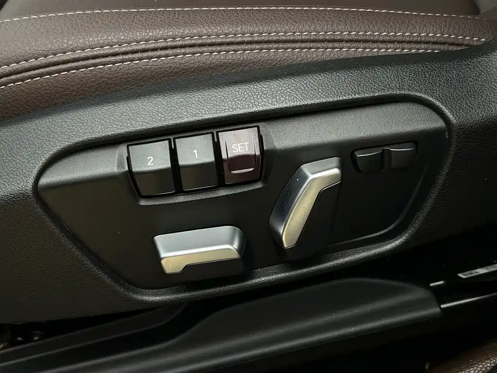 BMW X1 — миниатюра 8
