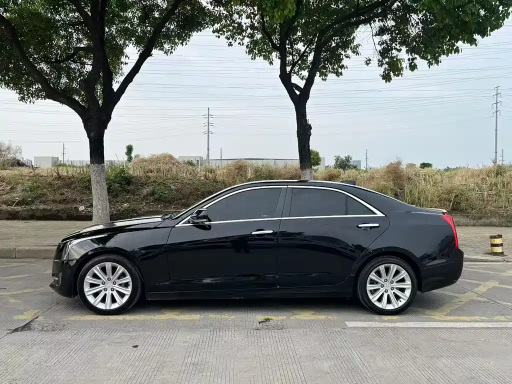 Cadillac ATS-L 2017 28T