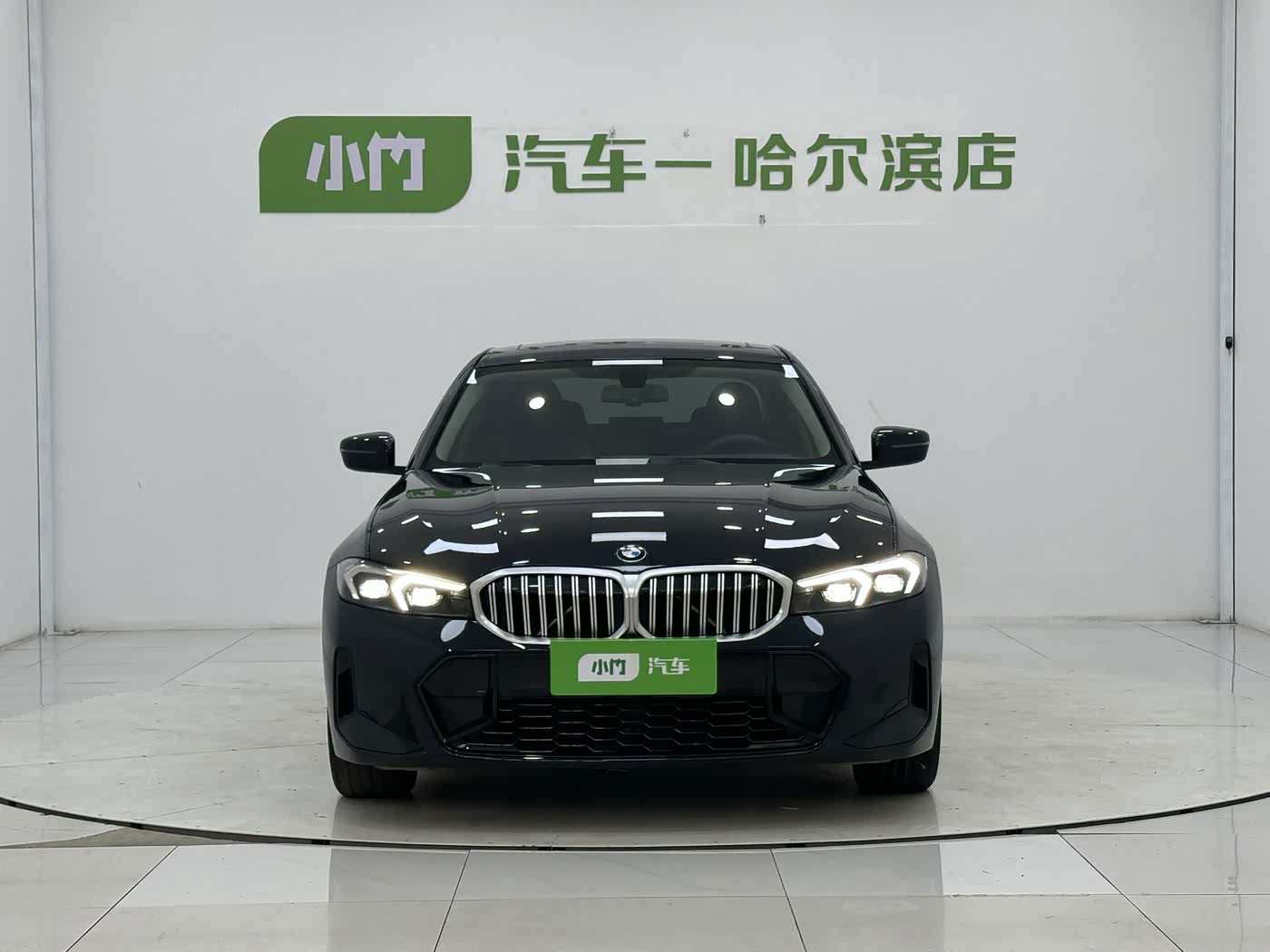 BMW 3 Series 2.0 л 2023 г. Чёрный, пробег 26900 км