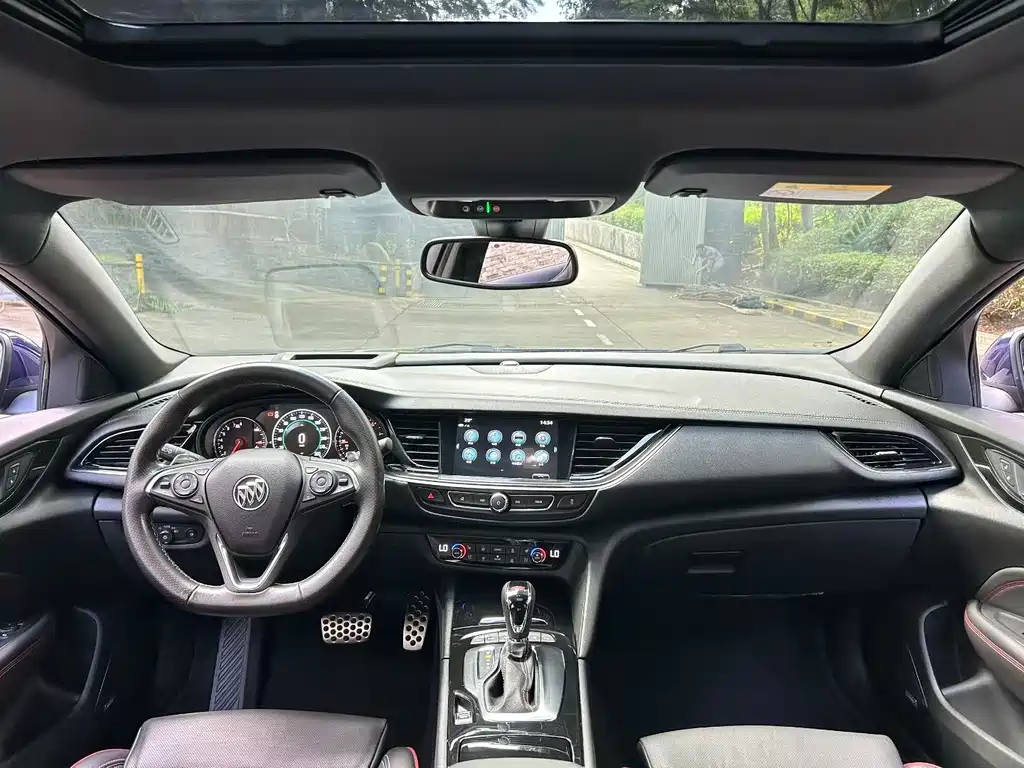 Buick Regal — миниатюра 5