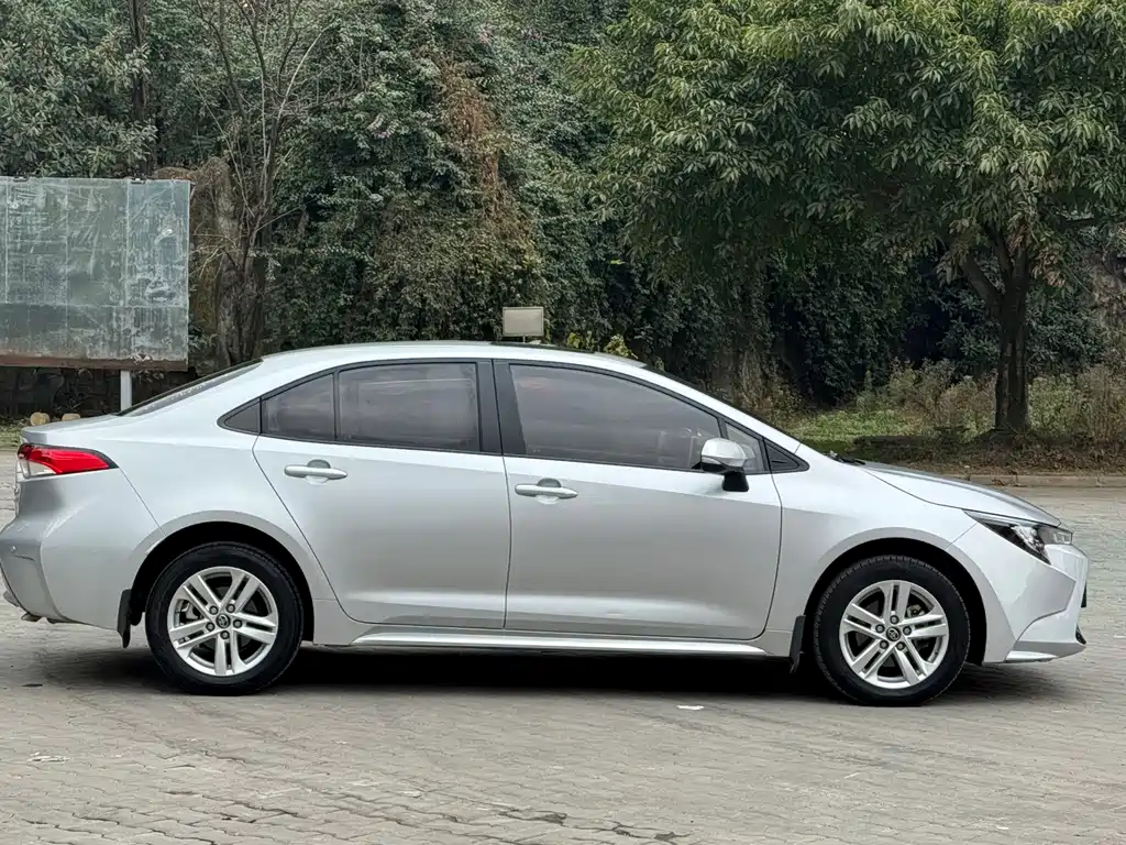 TOYOTA LEI LING