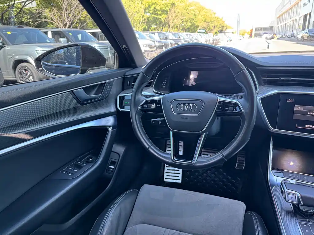 Audi A6L — миниатюра 12