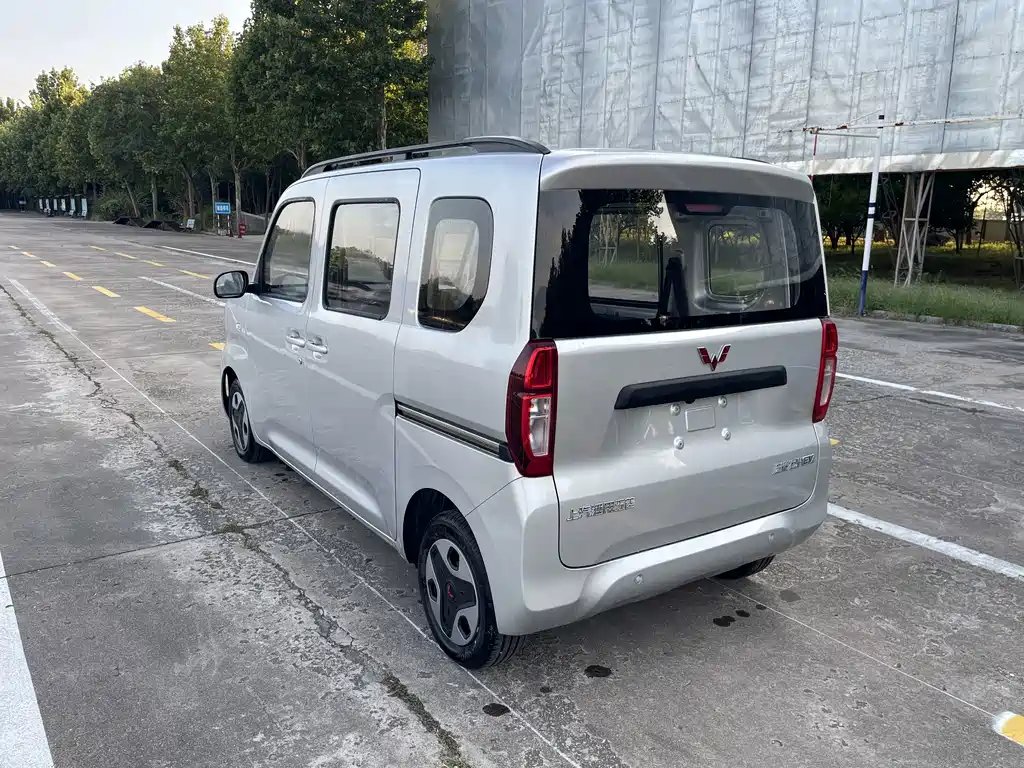 Wuling Zhiguang EV — миниатюра 6
