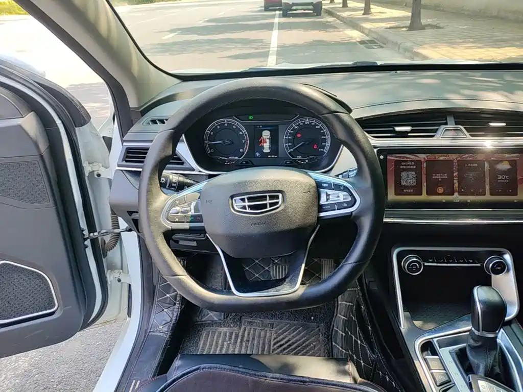 Geely Binrui — миниатюра 11