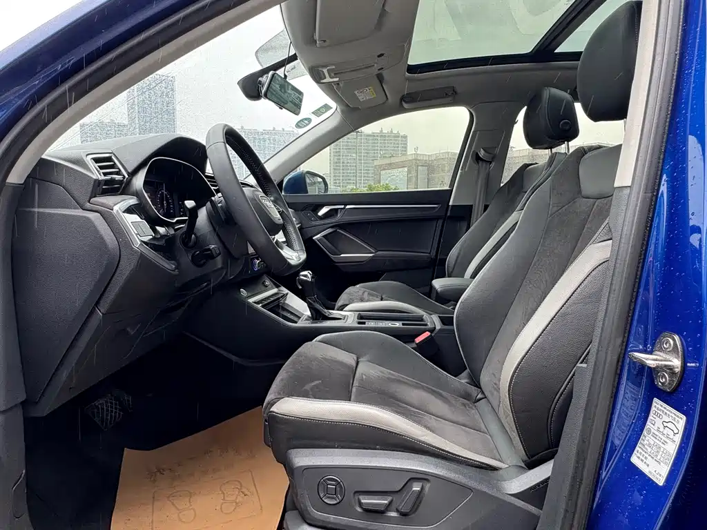 Audi Q3 — миниатюра 11