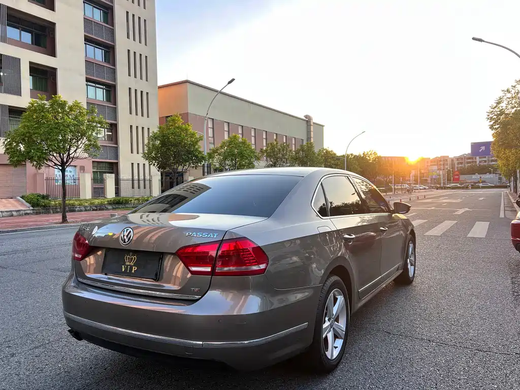 Volkswagen Passat — миниатюра 6