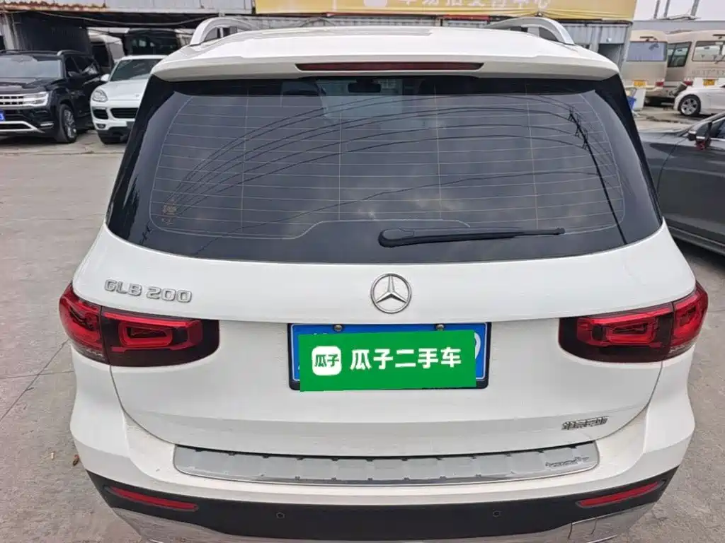 Mercedes-Benz GLB — миниатюра 6