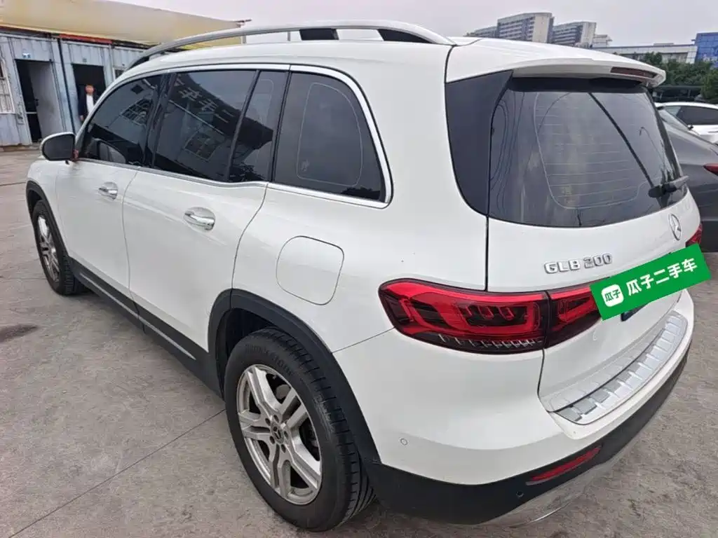 Mercedes-Benz GLB — миниатюра 5