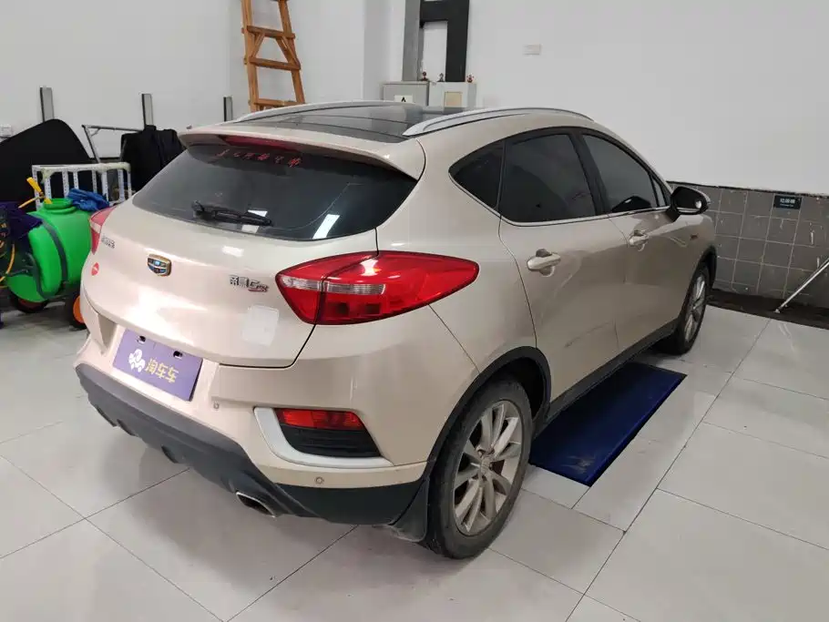 Geely Emgrand GS — миниатюра 3