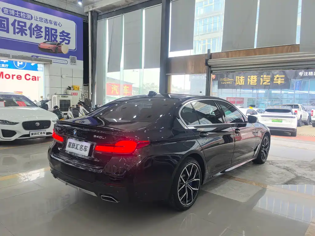 BMW 5 Series — миниатюра 6