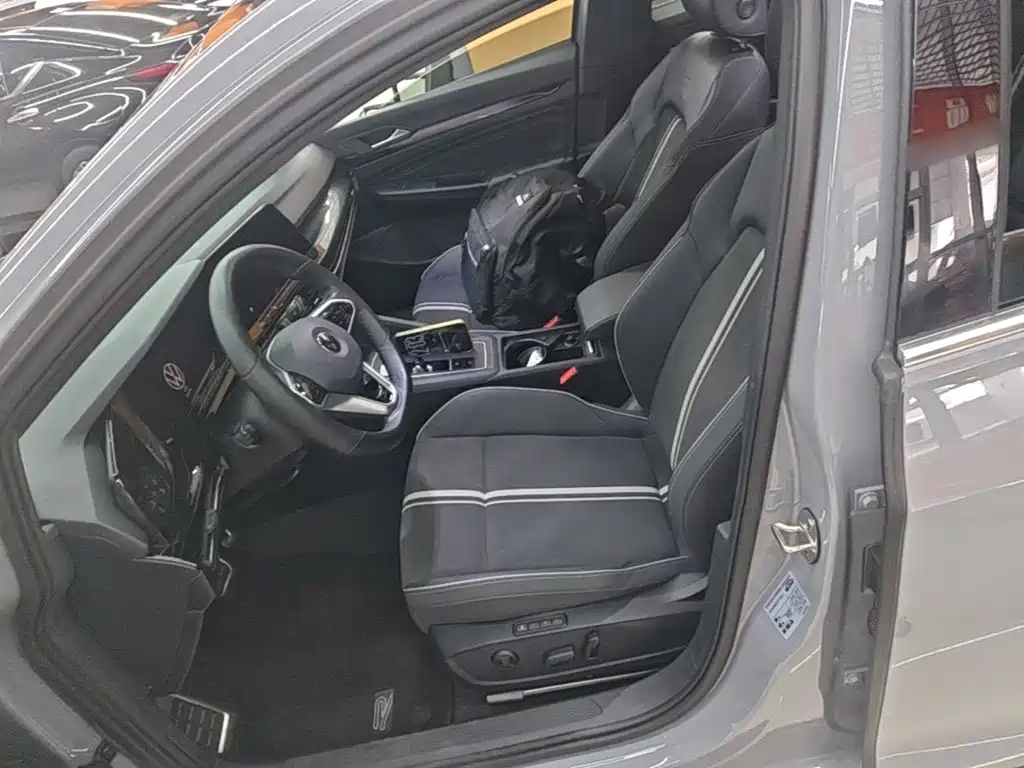 Volkswagen Golf — миниатюра 15