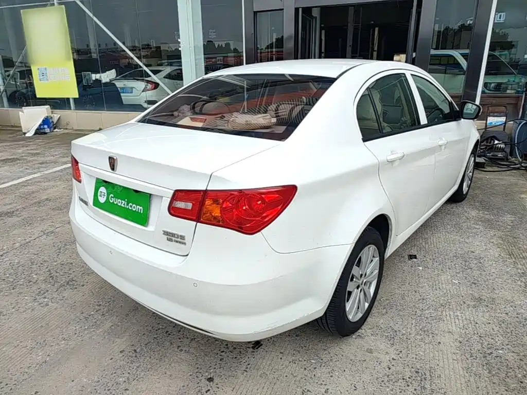 Roewe 350 — миниатюра 7