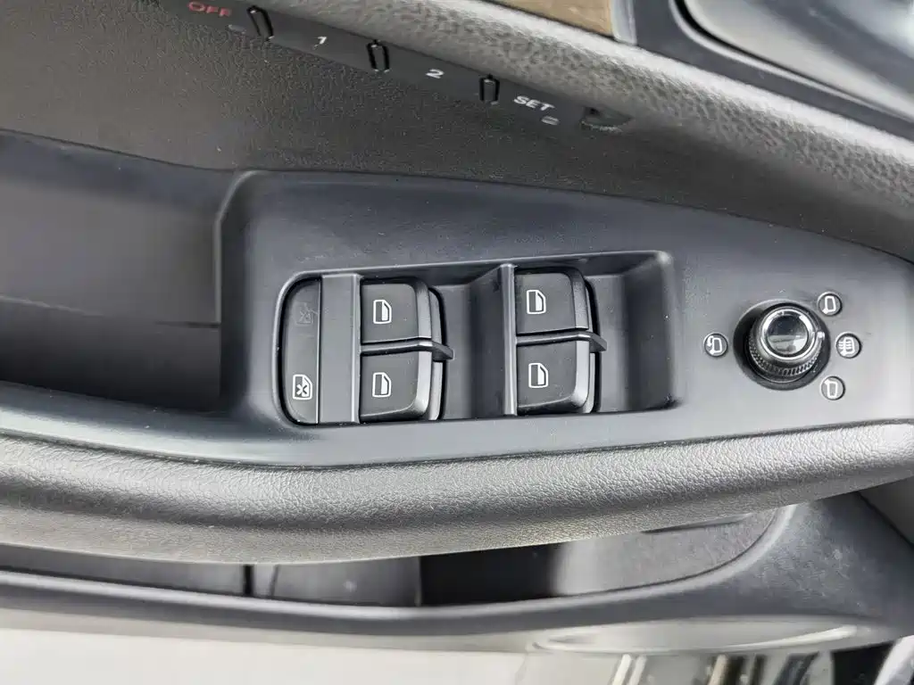 Audi Q5 — миниатюра 9