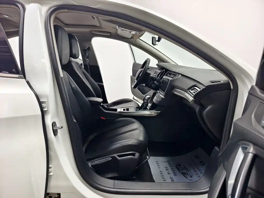 Peugeot 408 — миниатюра 14