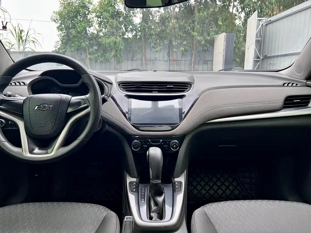 Chevrolet Malibu — миниатюра 11