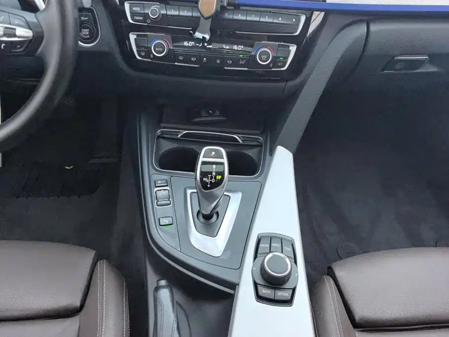 BMW 3 Series — миниатюра 16